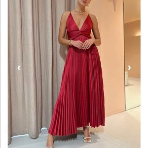 ISSY ORLA DRESS IN BERRY- Coca & Lola